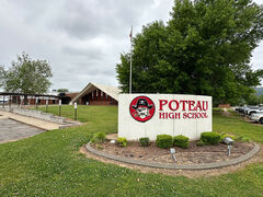 Poteau Kidd Ctr IMG 6341