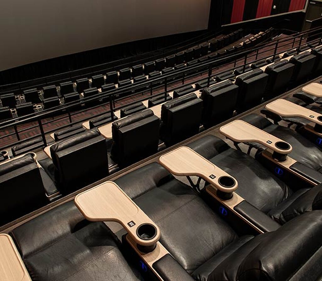 Cinergy Cinemas with Spectrum Eclipse recliner movie theater chairs ...