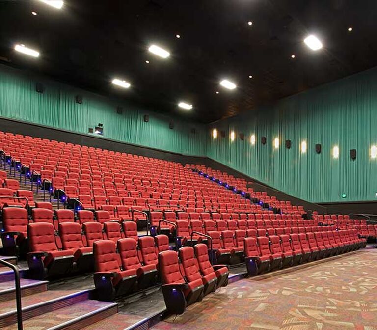 Megaplex Theatres With Irwin Seating Model 72.12.22.2 Signature | Irwin ...