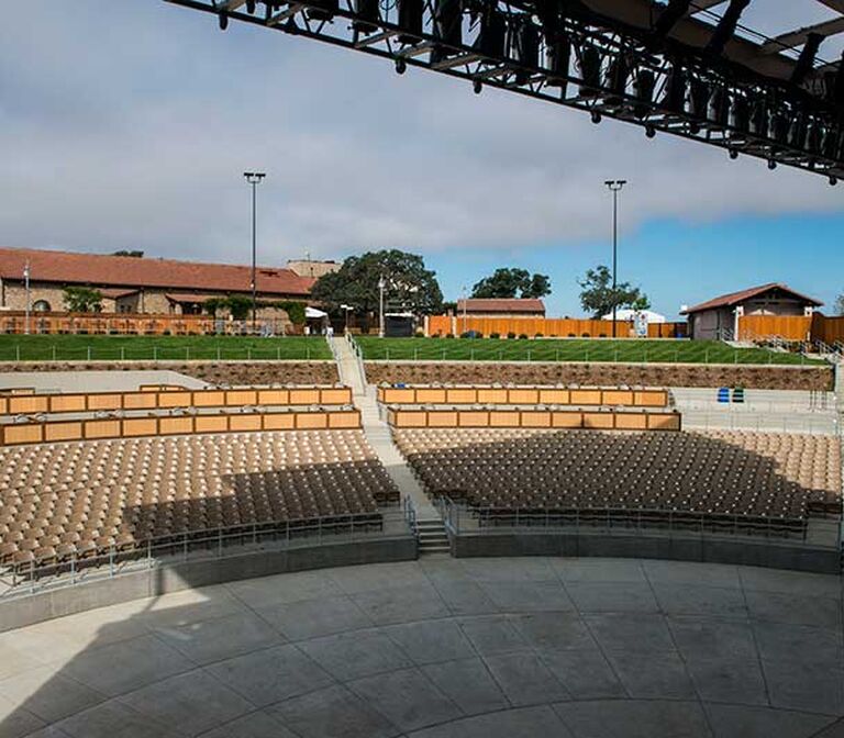 Vina Robles Amphitheatre with model 30.52.00.30 Patriot fixed stadium ...